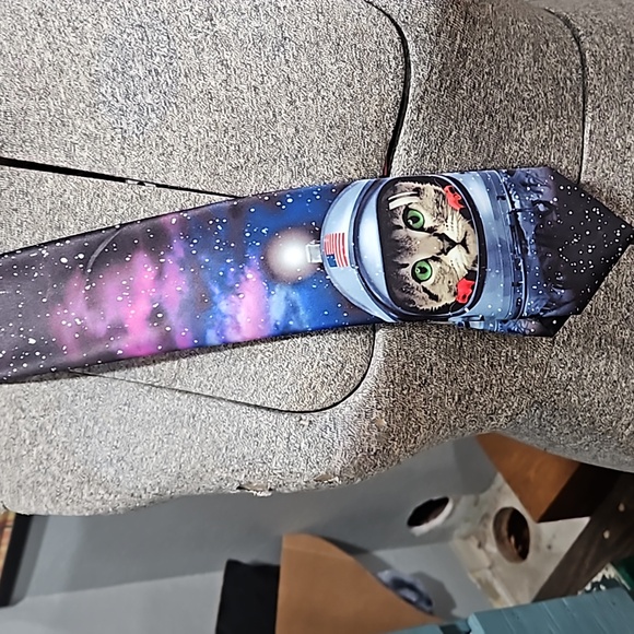 Astronaut Cat galaxy tie American traditions EUC - Picture 2 of 6